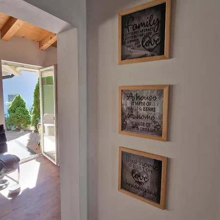 Hébergement de vacances Fini *