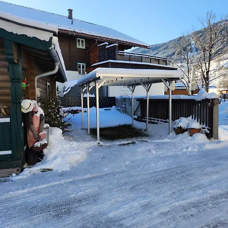 Hébergement de vacances Fini